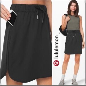 Lululemon On the Fly Skirt NWT Woven 2 Black